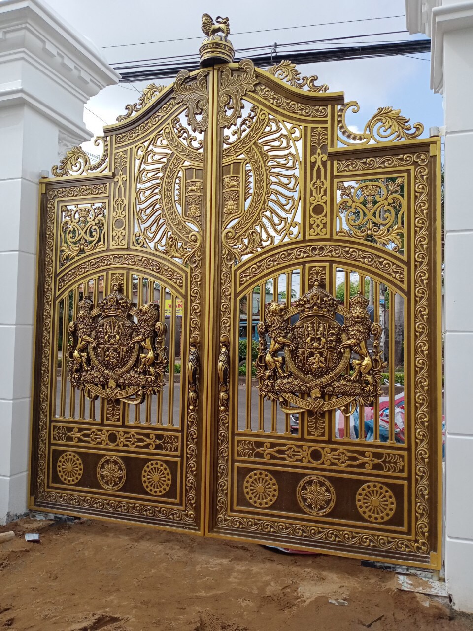 Cổng Nhôm Đúc 05