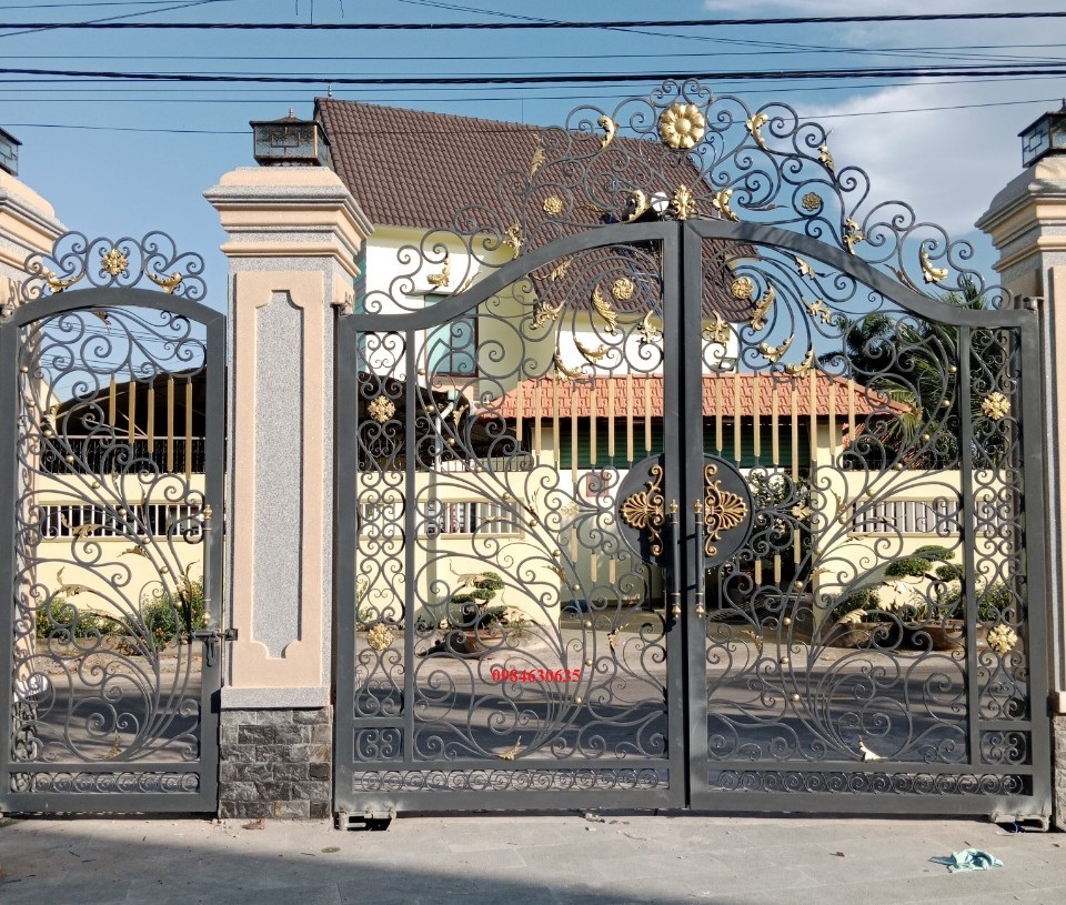 Cổng Sắt Mỹ Nghệ 05