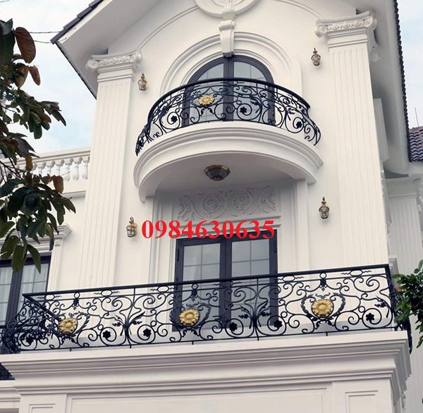 Ban Công Sắt Mỹ Nghệ 03